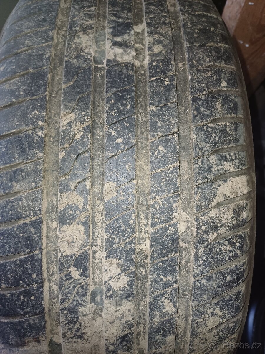 Letní pneu 225/55 R16 - 2