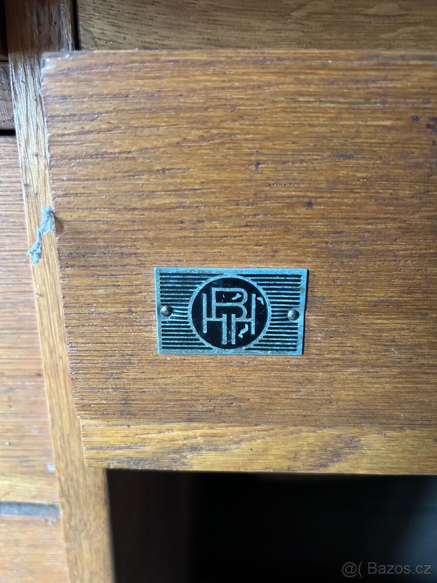 Starý psací stůl se šuplíky - 2