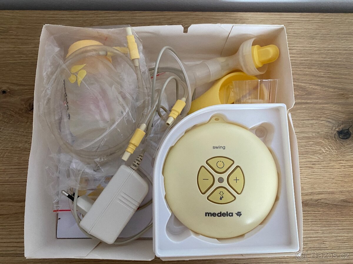 Medela Swing odsávačka mléka a příslušenství - 2
