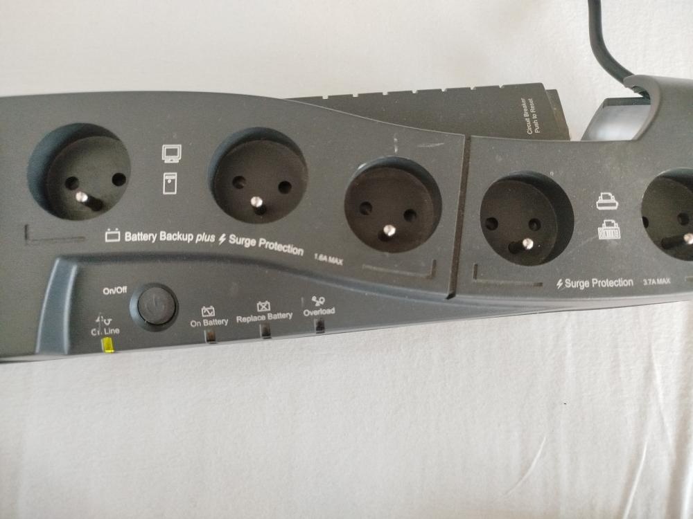 APC CyberFort 350 UPS - 2