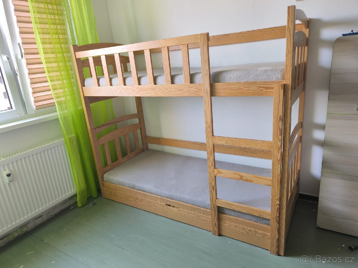Patrová postel - 2