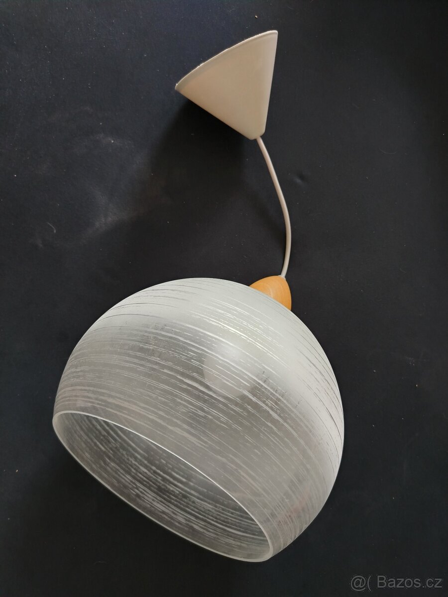 Lustr - 2