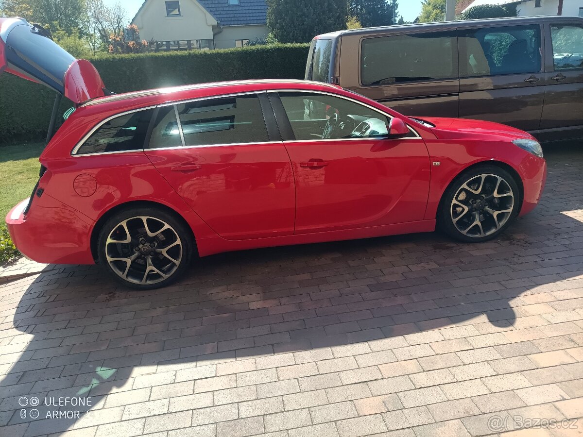 Opel Insignia OPC - 2