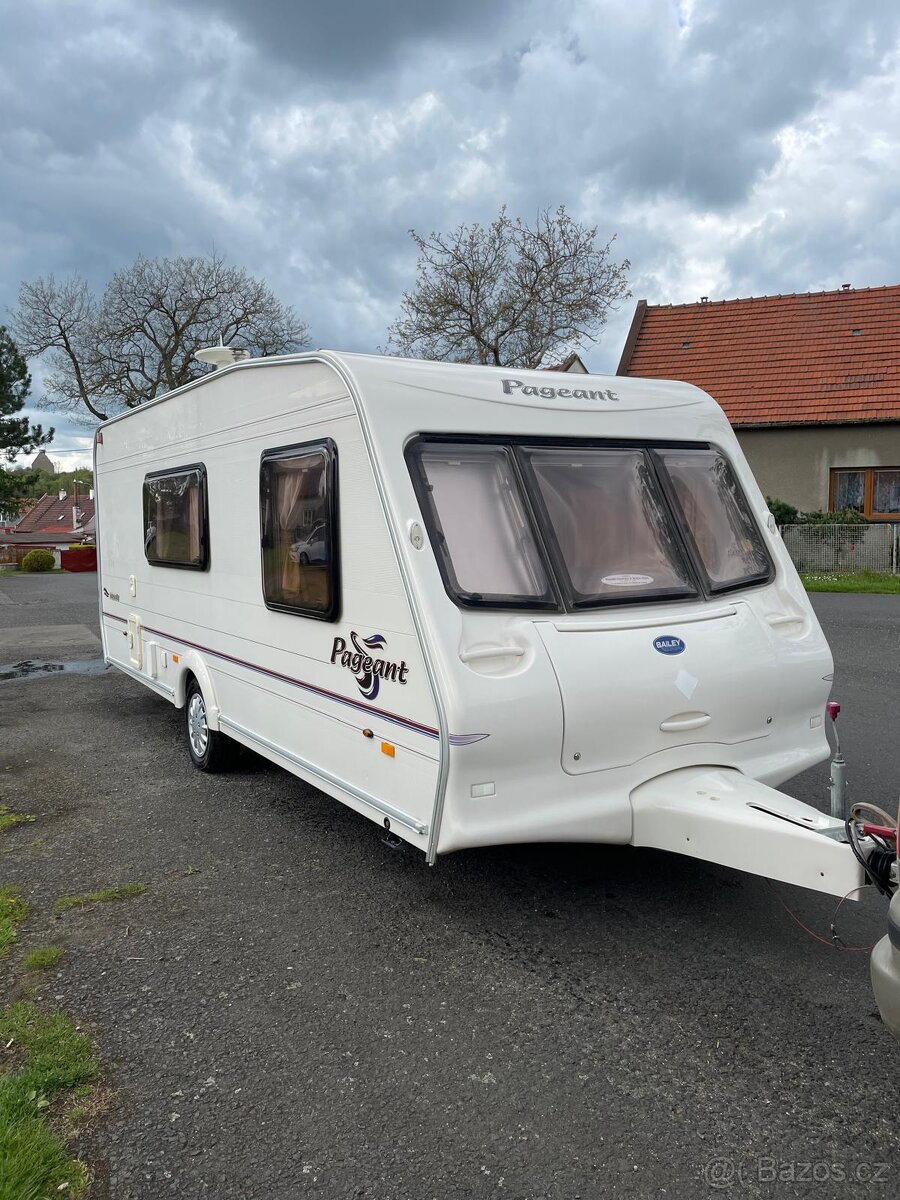 Obytný karavan - 2