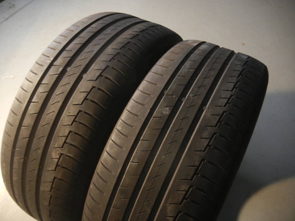 Letní pneu Continental 235/50R19 -možnost přezutí - 2