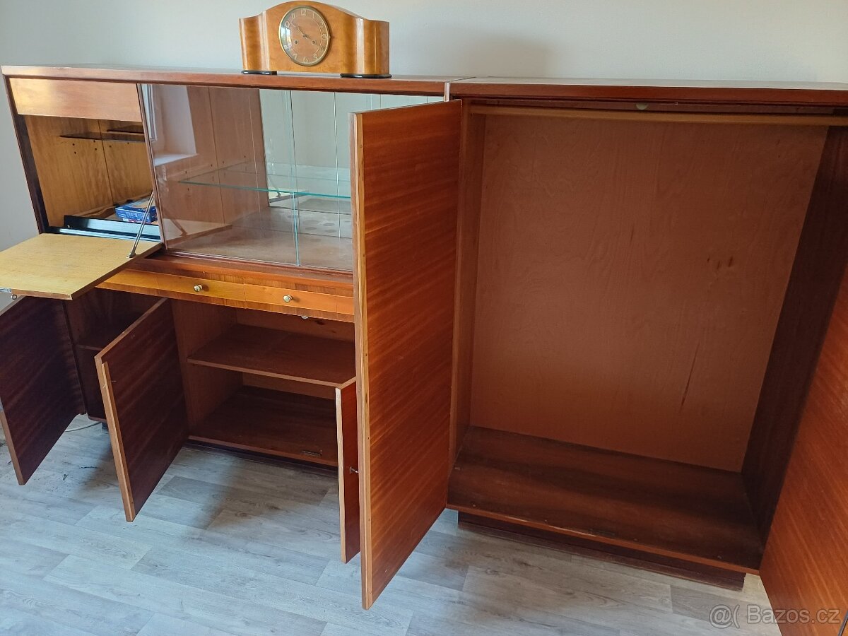 Český retro nábytek styl Halabala, - 2