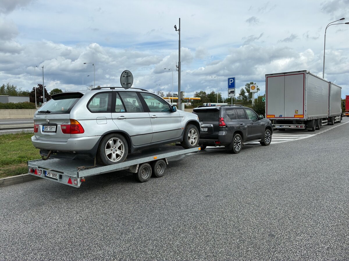 Prodám BMW X5 na ND - 2