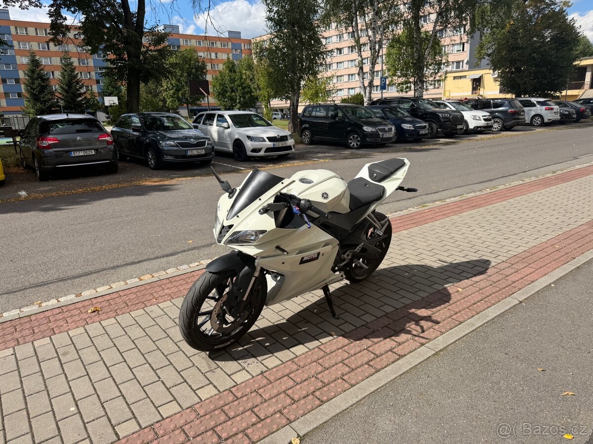 Yamaha yzf r125 - 2