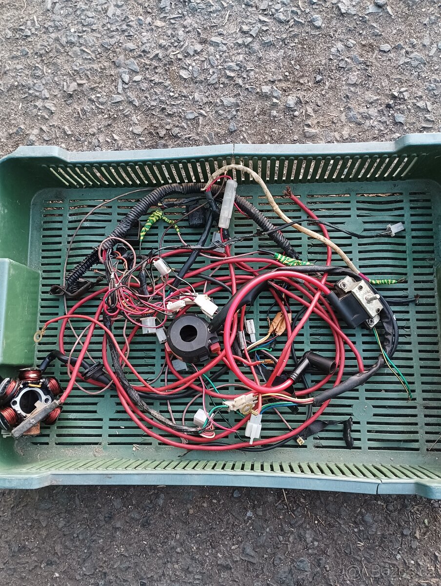 prodám elektriku na čtyřkolku 110ccm-125ccm - 2