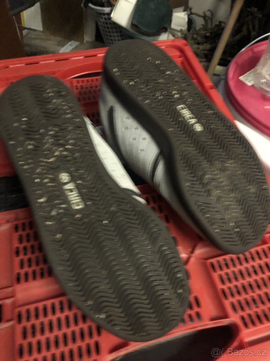 damske botky Circa(skejtove)vel.39 - 2