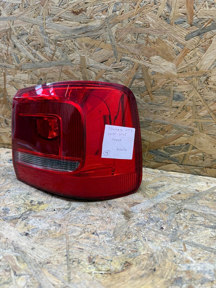 Prave zadni svetlo Vw Touran 1T3 2010-2015 - 2
