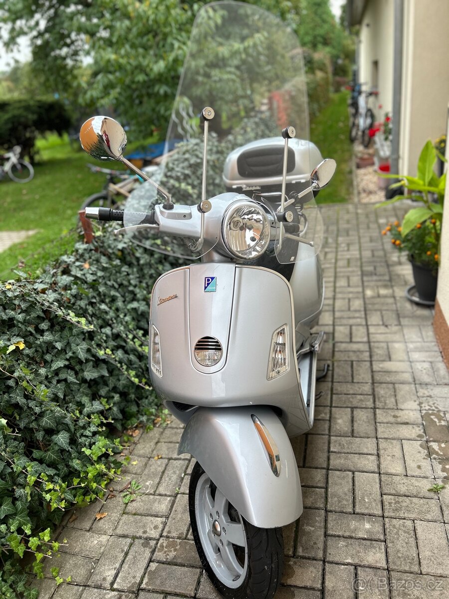 Vespa GTS 250 plně vybavená - 2