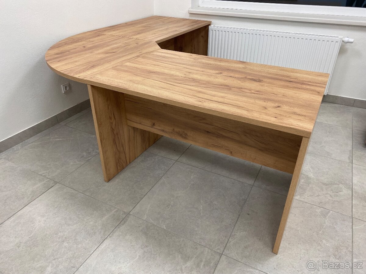 Psací stůl - 2