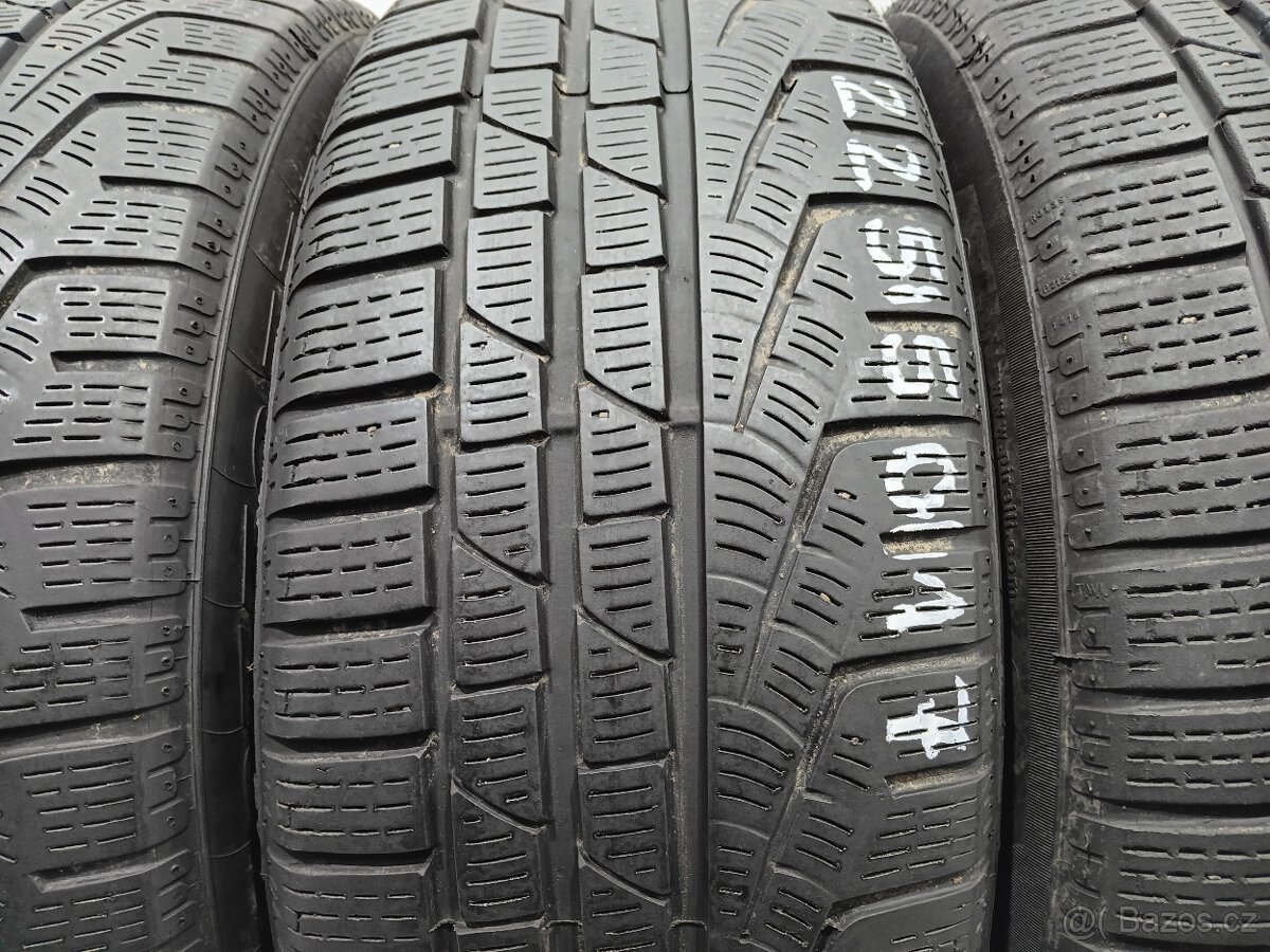 Zimní pneu 225/50/17 Pirelli - 2