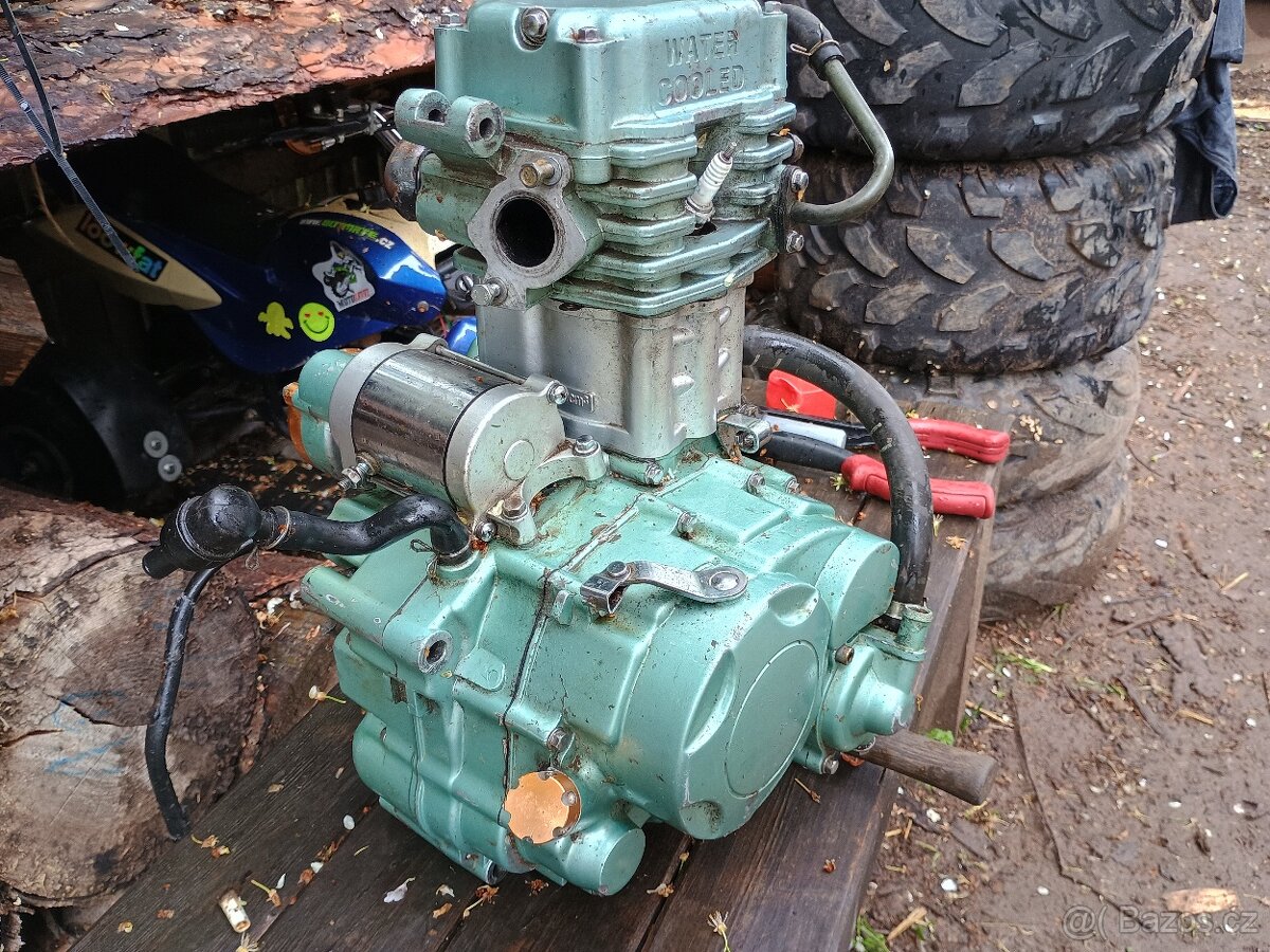 Motor 200ccm - 2
