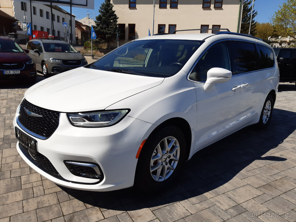 Chrysler Pacifica 3,6L, kůže, radar, 7míst, 2021, nový model - 2