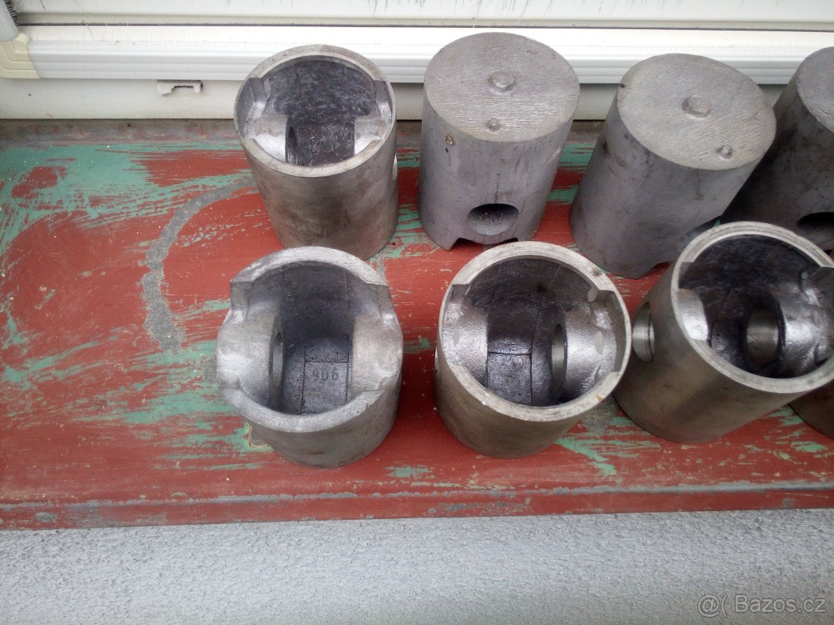 Odlitky pístu Slavia 1D90 malotraktor TK - 2