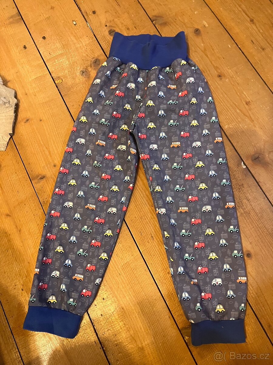 Softshellove kalhoty, vel 110-116 - 2