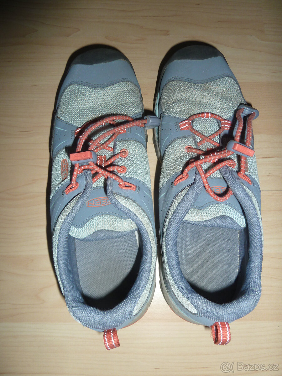 Dívčí boty tenisky Keen vel. 38 - 2