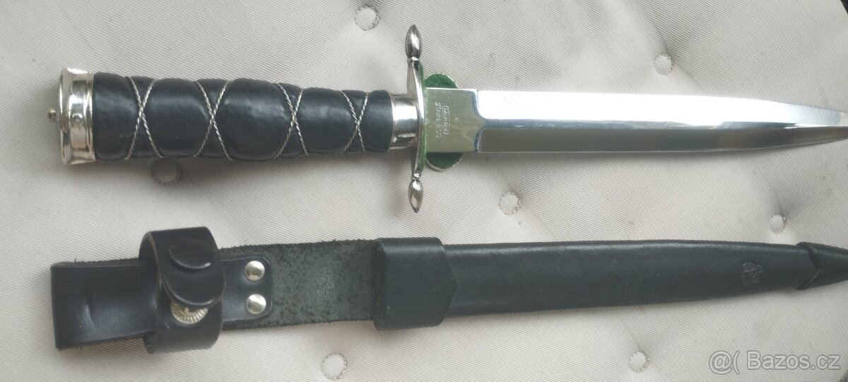 Lovecký tesák,dýka- Mikov-gravírován - 2