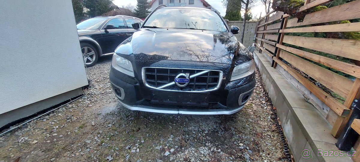 Volvo xc70 - 2