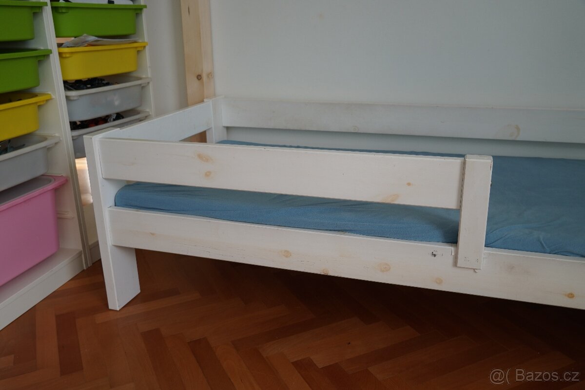Dětská postel z masivu - 2