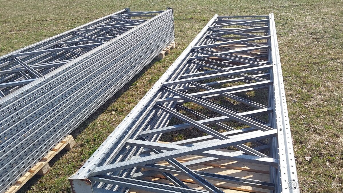 Paletový regál Jungheinrich - 2