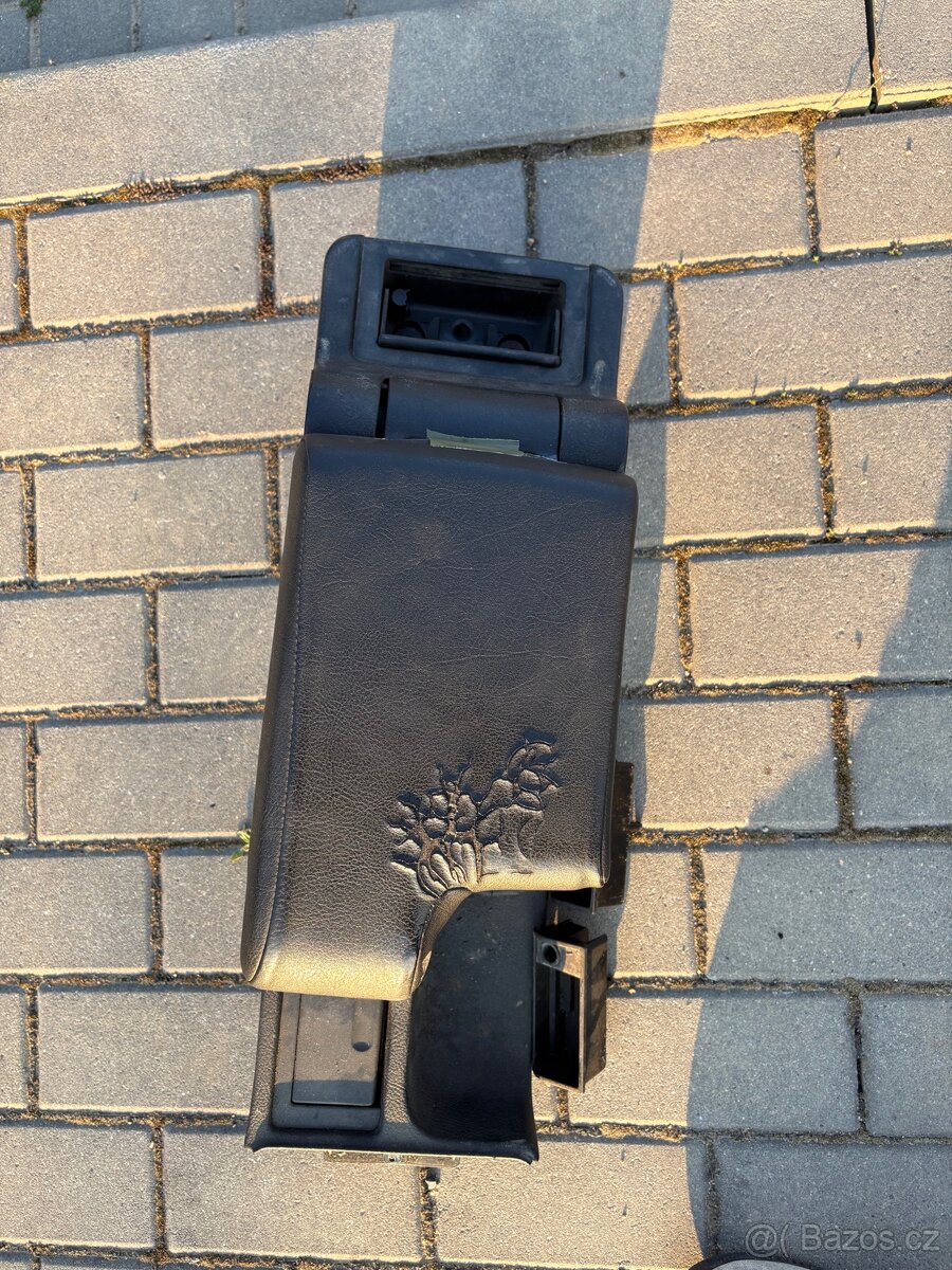 Bmw e36 coupe/ cabrio loketka - 2