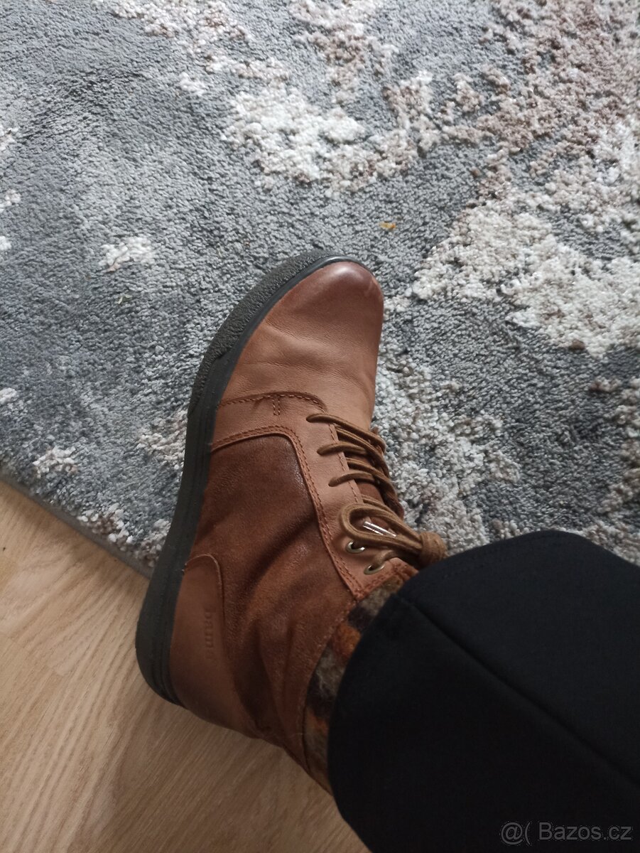 kožené kotníčkové boty dámské vel.38 - 2