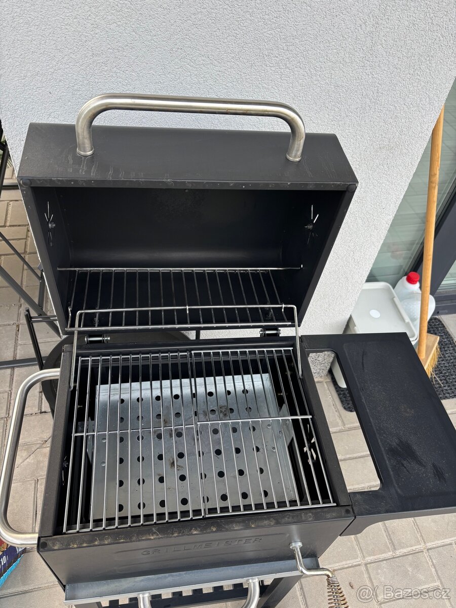 Zahradní gril - 2