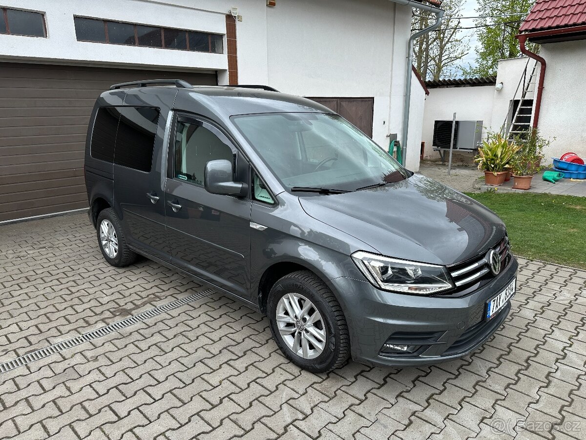 VW Caddy 2:0 tdi 85KW led světla, Tažné zařízení - 2