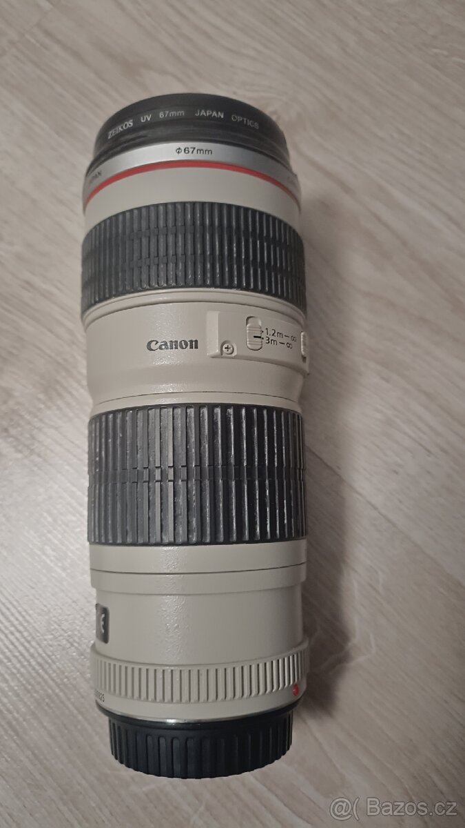 Fotoaparát s příslušenstvím - 2