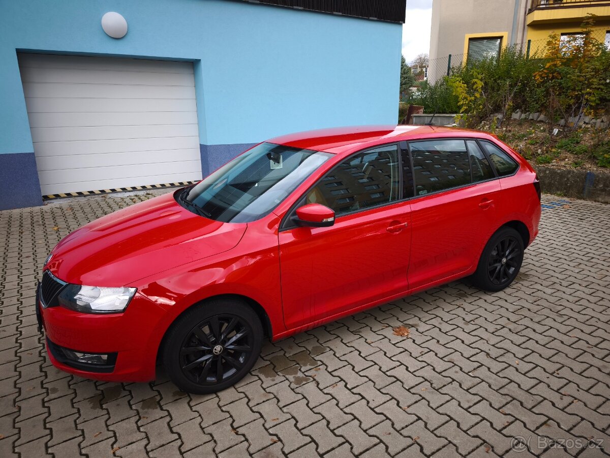 RAPID SPACEBACK 1.0 TSI 70kW 1.majitelka,koupeno v ČR - 2