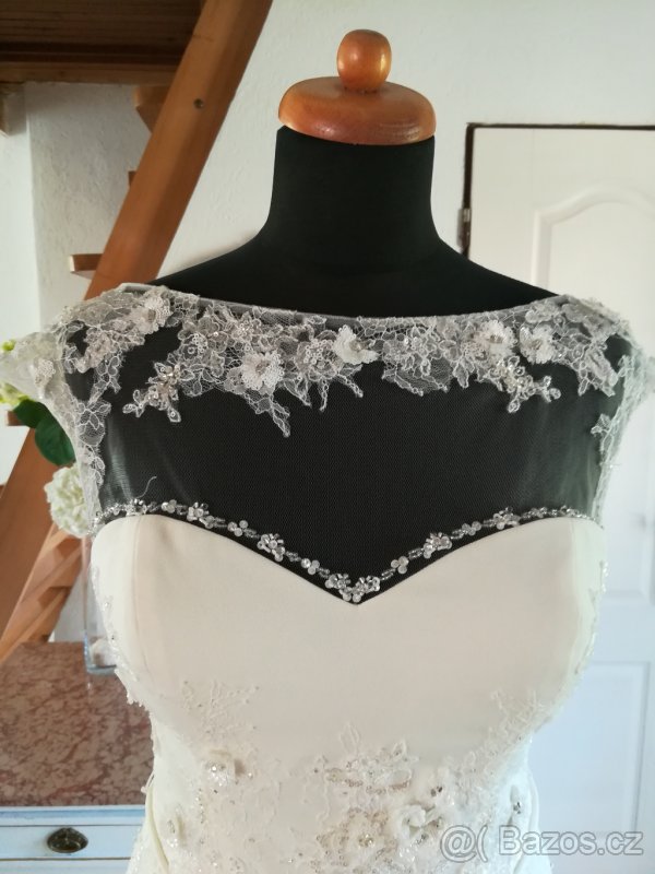 Svatební šaty exkluzívní zn. Enzoani - 2