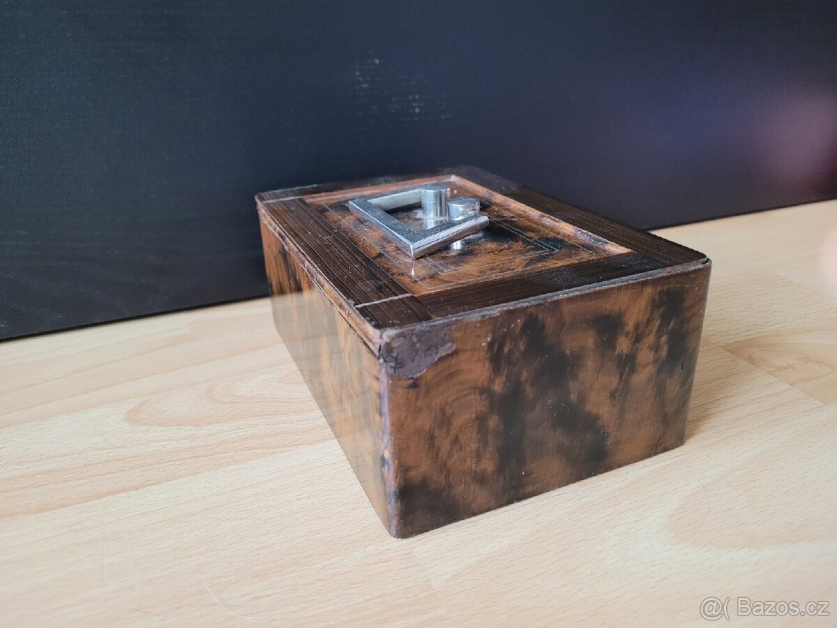 Starožitná kasa/pokladna/trezor - 2