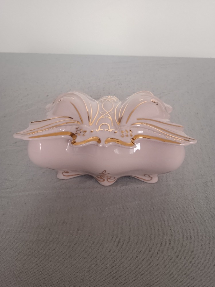 Dóza motýl - růžový porcelán - 2
