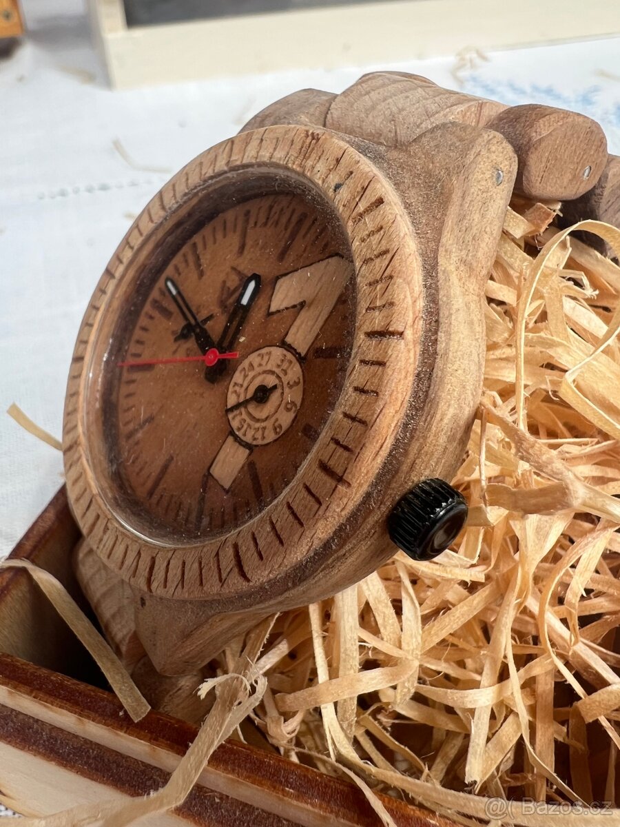 Dřevěné hodinky typ ONE - nové - 2