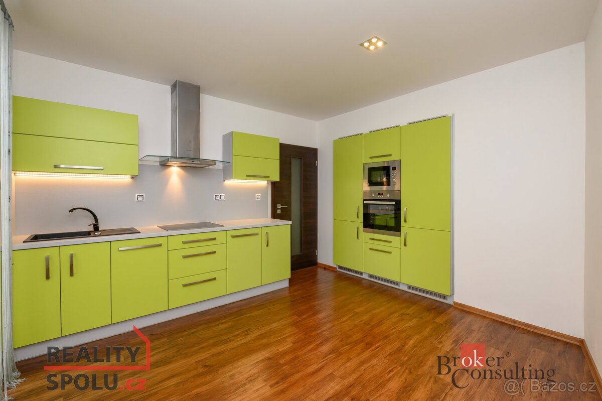 Pronájem, byty/2+1, 70 m2, Puškinova 2141/14, Jižní Předměst - 2