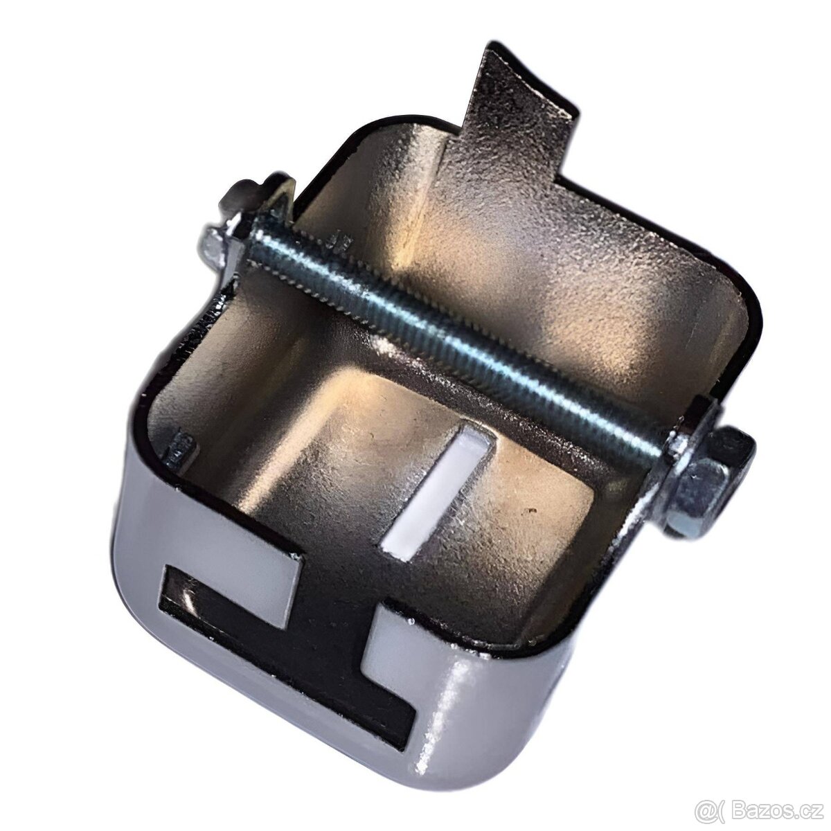 Kryt přepínače světel a bzučáku Stadion S22 chromovaný plech - 2