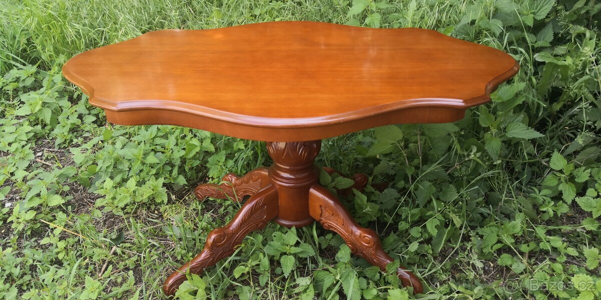 Konferenční stůl - 2