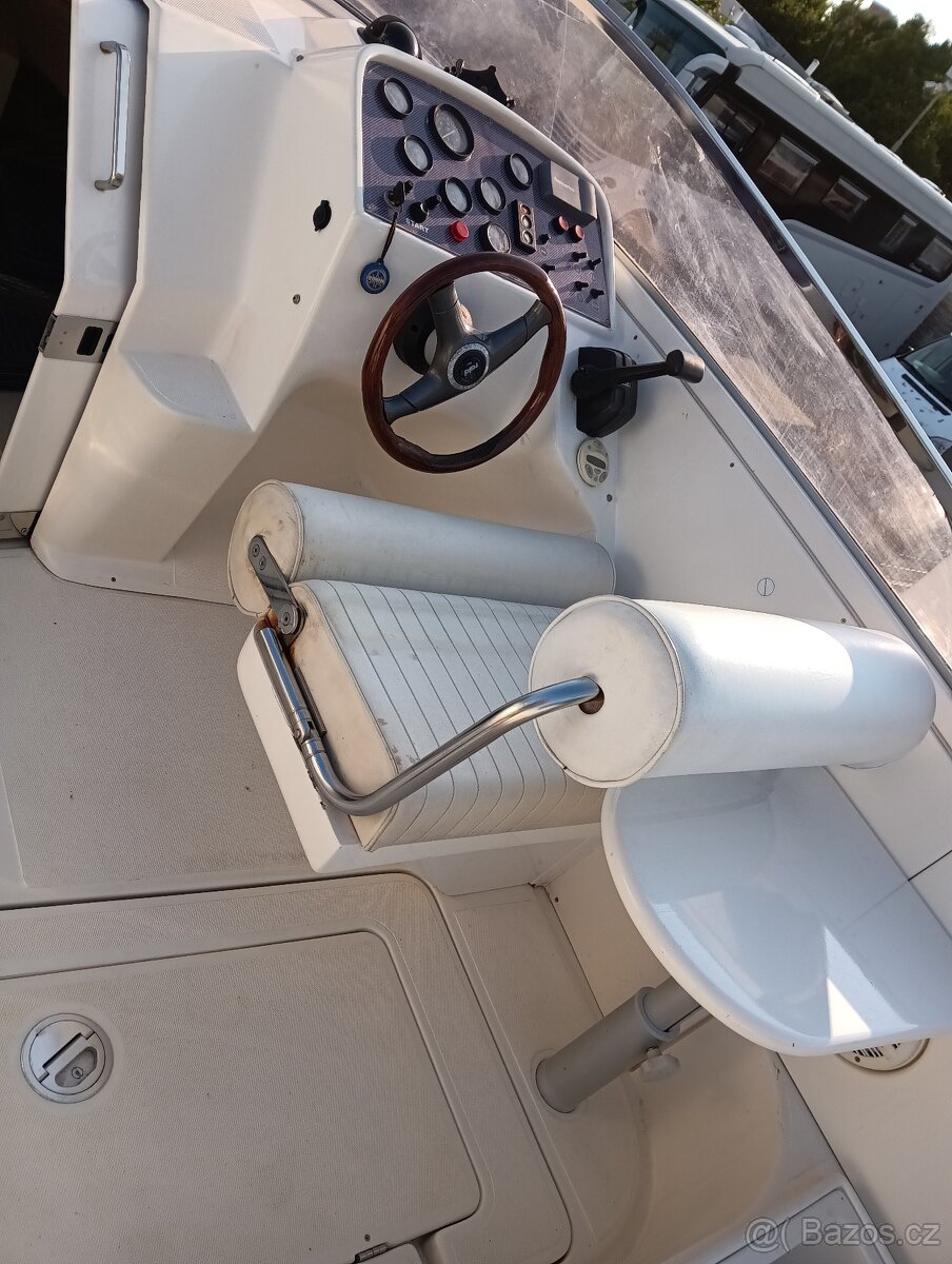 Prodám Motorový člun Fiart Mare 23 - ZIMNÍ SLEVA - 2