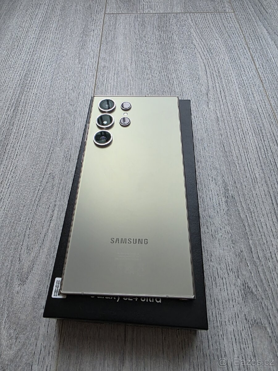 Prodám Samsung galaxy s24 Ultra 512gb - 2