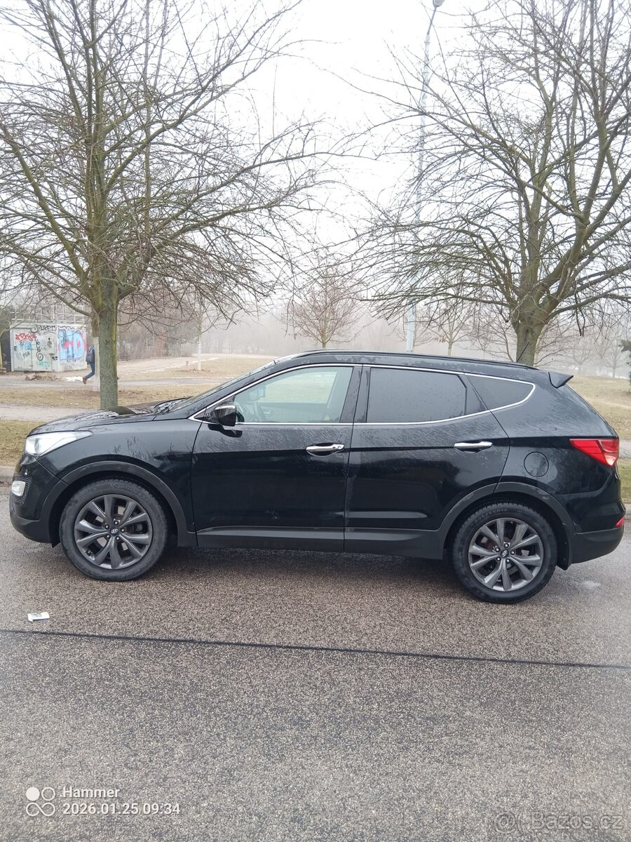 Hyundai Santa Fe - 2