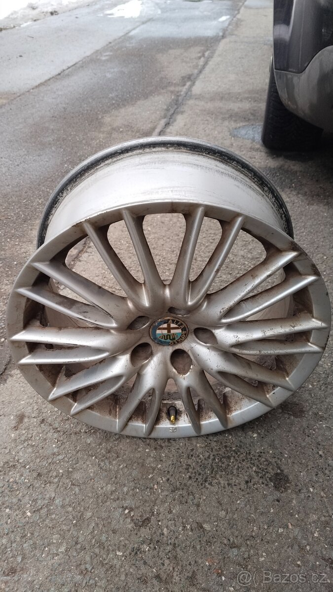 Originální kola Alfa Romeo R17 - 2