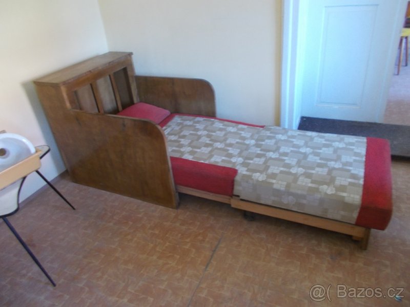Prodám křeslo-postel. - 2