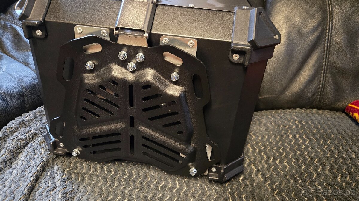 Hliníkový kufr - 2