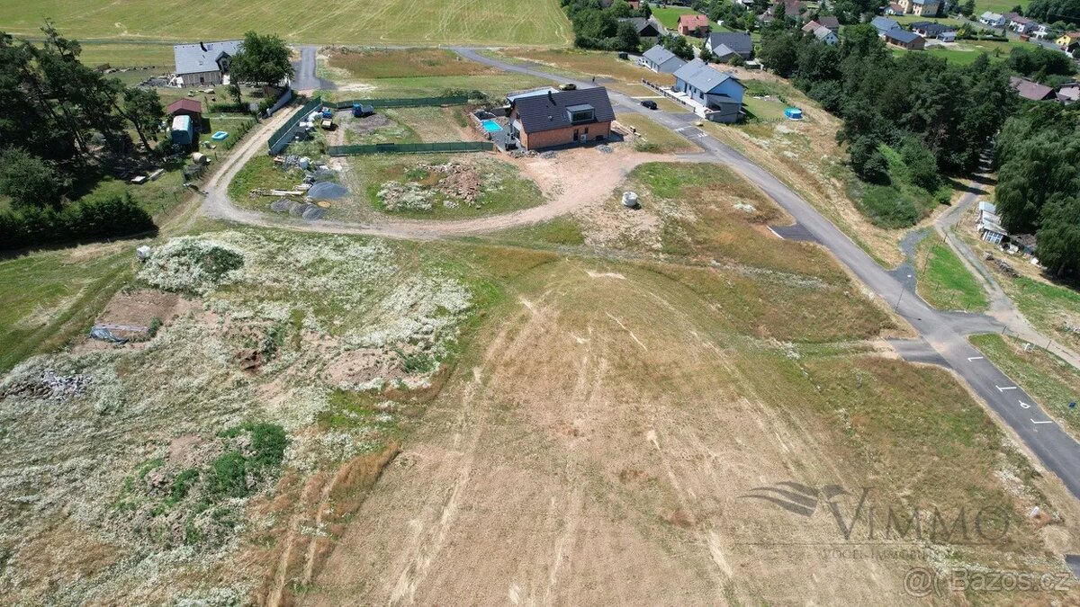 Stavební pozemek - Pařezov - 2