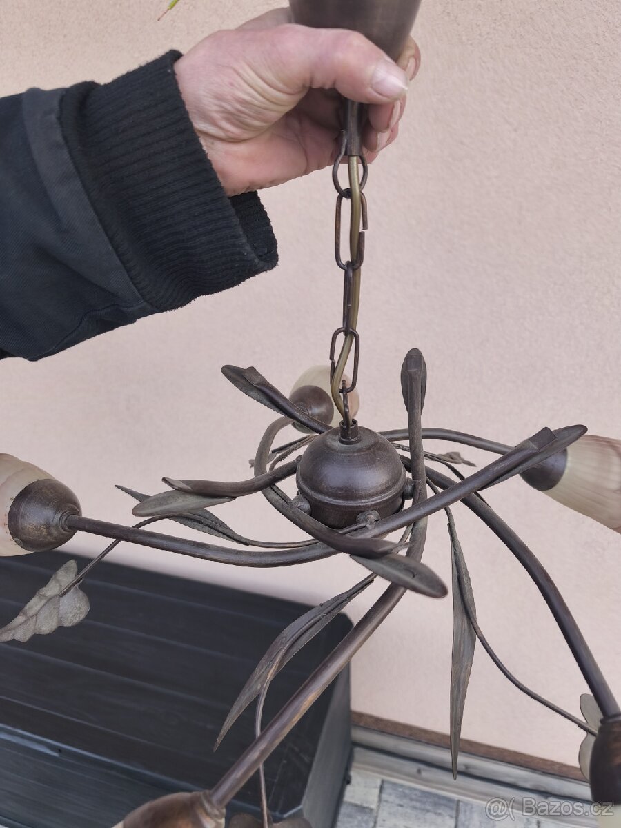 Lustr s květinami - 2