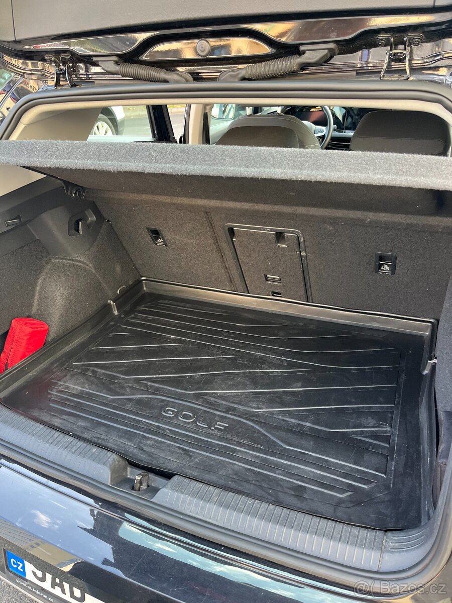 Vana, podložka do kufru pro VW Golf VIII - 2