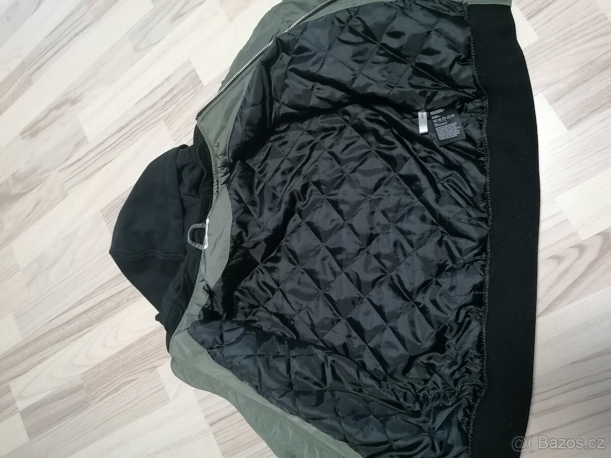 Bomber s kapucí vel.146-152 - 2